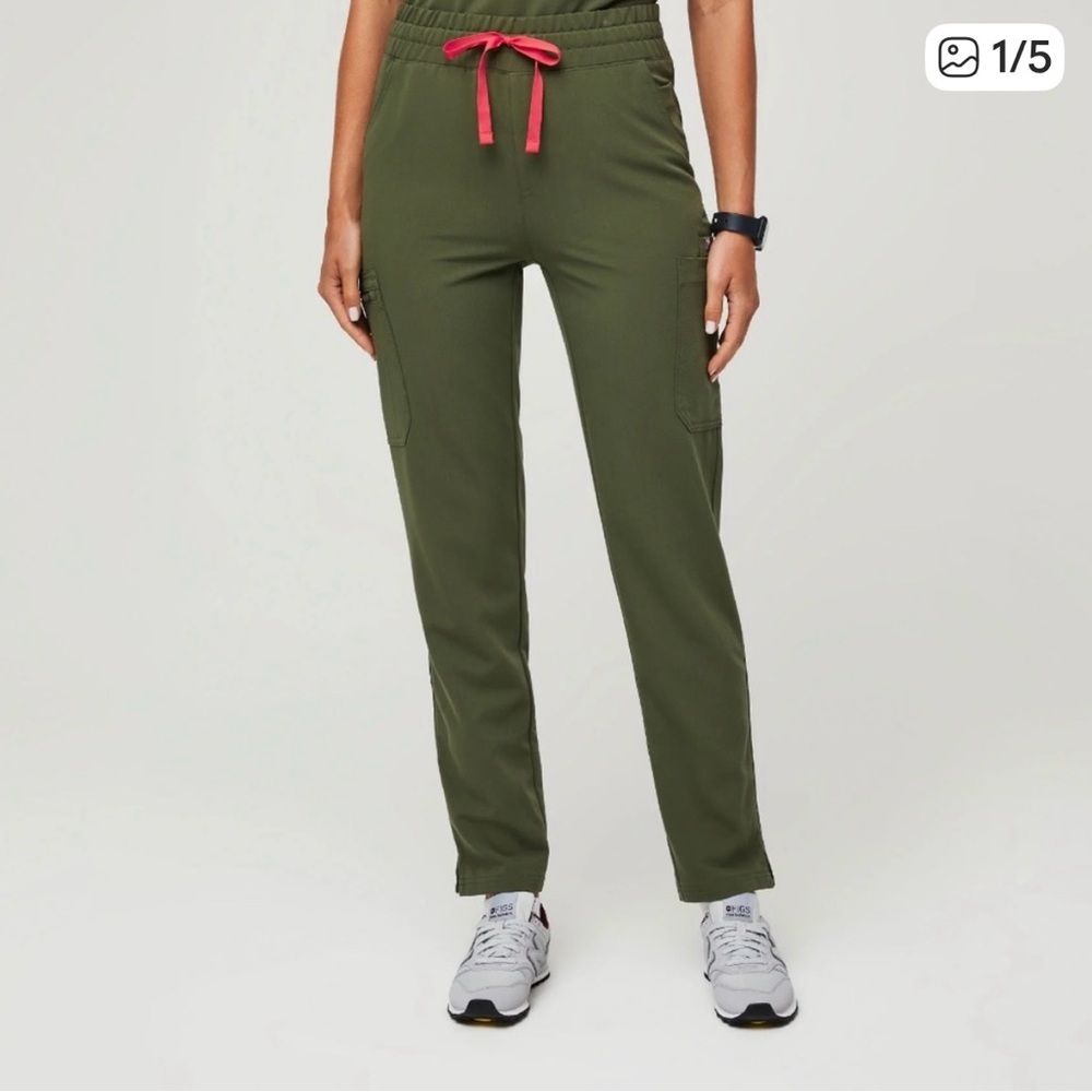 Figs Yola High Waisted Skinny Scrub Pants